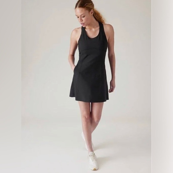NWT AthletaLevitate Black Dress size Small.